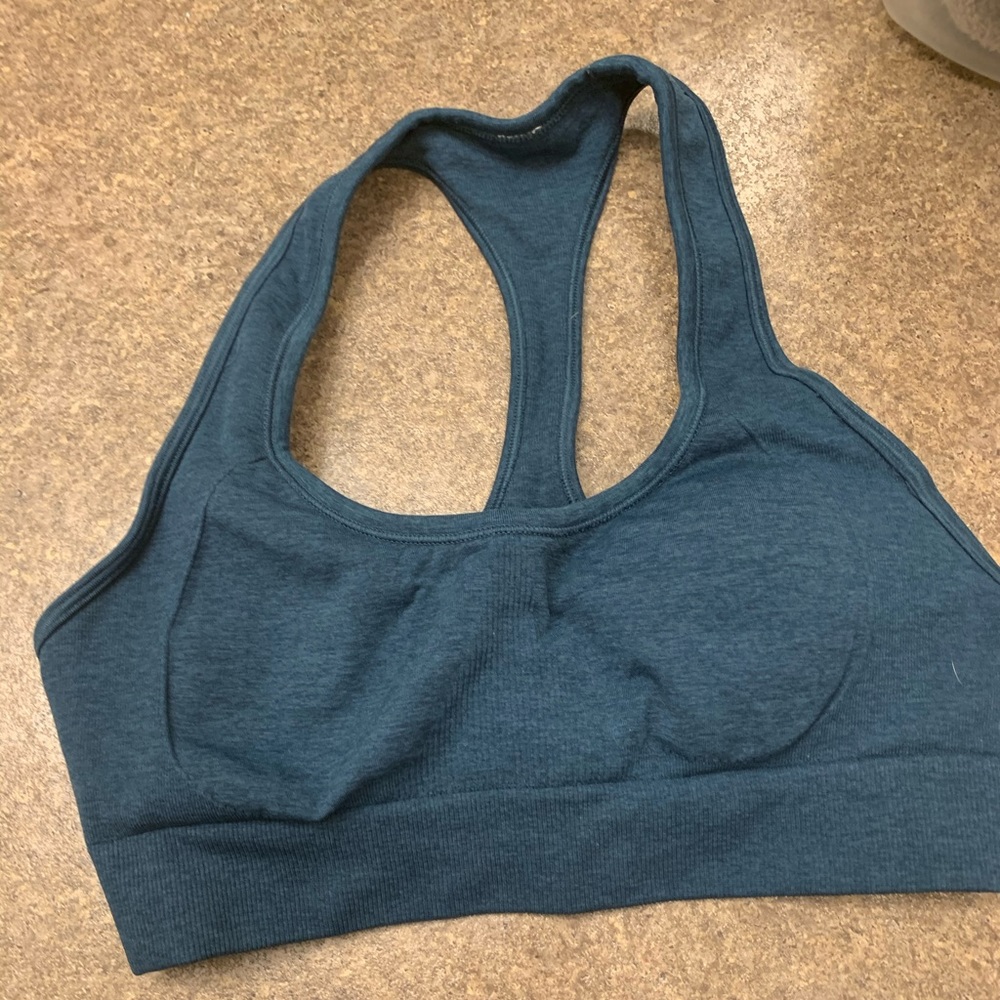 Lululemon bra